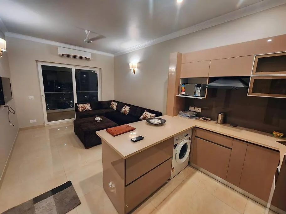 Lux 1Bhk Central Park3, Ayaansh Resort Gurgaon